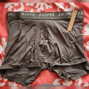 New SKIMS Charcoal Apparel Boxer "M"